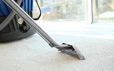 carpet-cleaning-vacuum